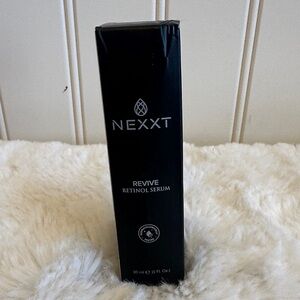 NEXXT Revive Retinol Serum - Black Packaging